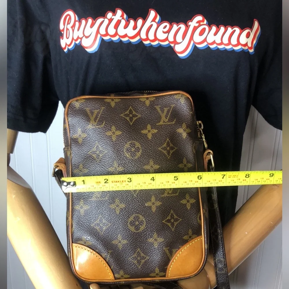 LOUIS VUITTON DANUBE PM Monogram Messenger Shoulder Bag SL0977 W/ LV DUST BAG